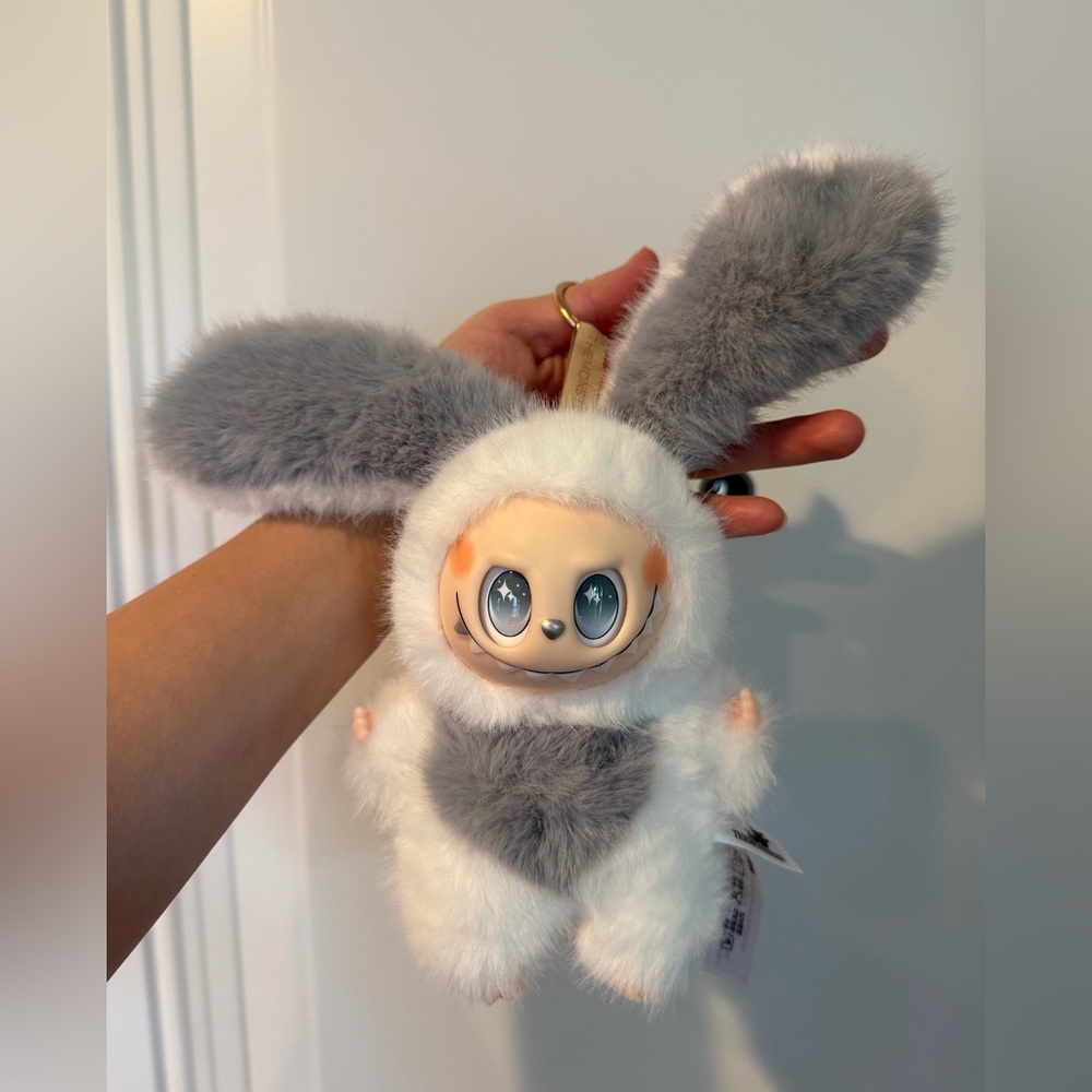Grey Labubu Plush Bunny Keychain Bag Charm-White and Gray Stuffed Animal Toy